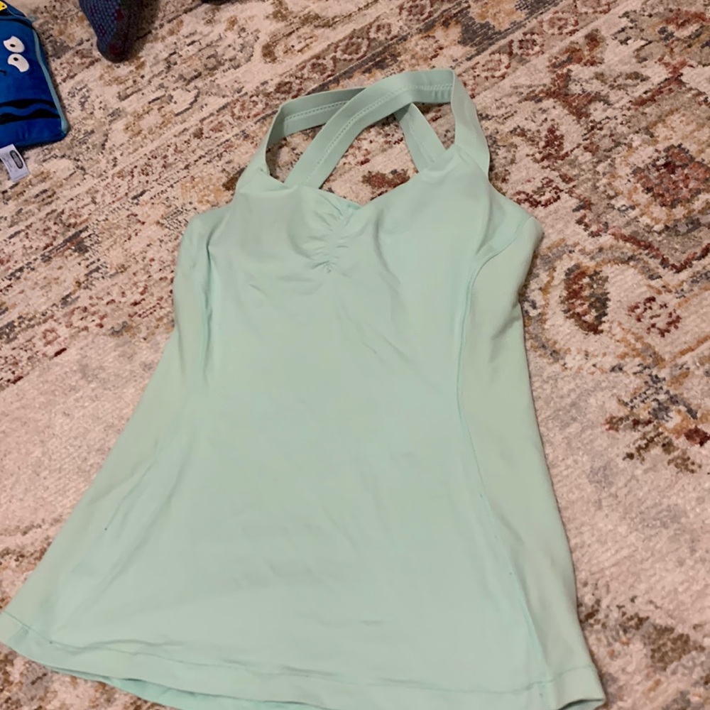 Lululemon size 6 tank with crisscross back strap